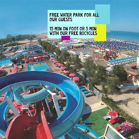 Hotel Giorg - Waterpark Included Rimini Exterior foto